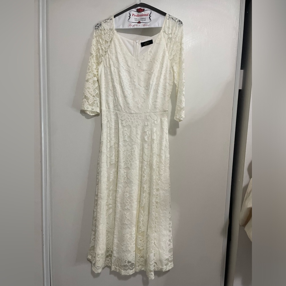 Elegant Cream Lace Dress
